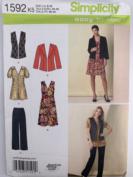 Simplicity 1592