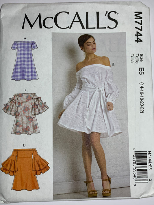 Mccall’s M7744