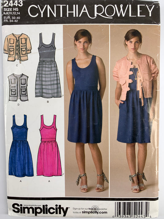 Simplicity 2443